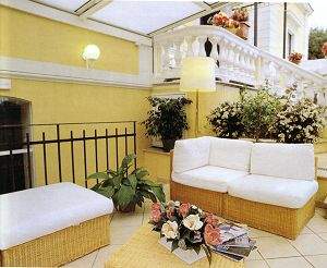 Xtrallusion offers characteristic Bed and Breakfast, B&B, Guest House, Hotel, Albergo and Country Lodge accommodation in Italy. Plus independent self-guided Walking, Adventure, Activity, Skiing and Paragliding Holiday itineraries on the Italian Rivieras, in the Italian Lakes, in the Italian Alps and in some of the most beautiful corners of Italy.